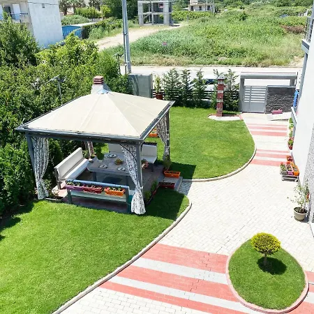 Ivelinas Apartment *