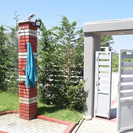 Apartment Ivelinas *